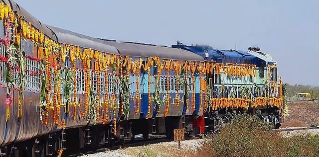 Railways to Operate 315 Special Trains During Ratha Yatra