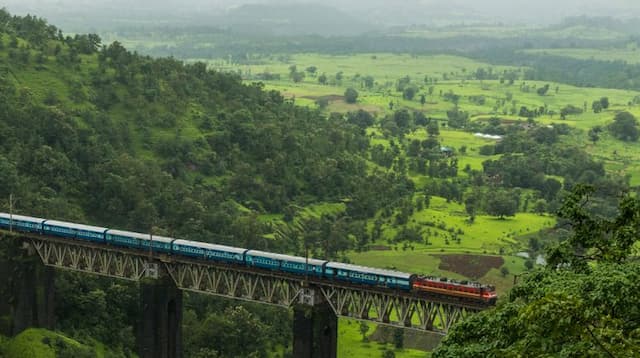 Central Railway to Run 202 Special Trains for The Ganpati Festival 2024